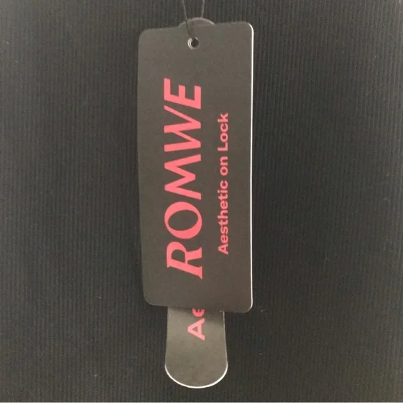 T-shirt court en dentelle - Picture 4 of 5